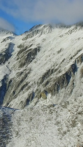 川西雪山航拍高山峻岭视频