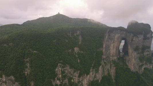 湖南张家界天门山5A景区航拍视频