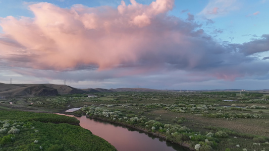 航拍春天海拉尔河湿地风光视频