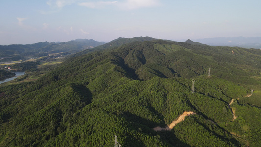 航拍大自然丘陵大山森林视频