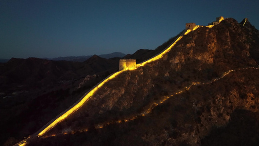 夜游长城夜景长城夜间的长城晚上的长城视频