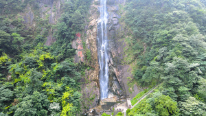 5A风景区江西明月山云谷飞瀑瀑布奔腾航拍合集4K49秒视频