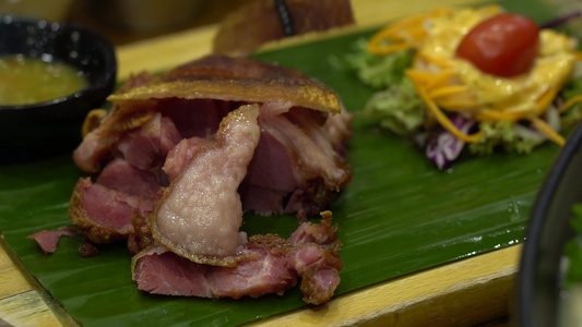 泰国料理美食烤肉视频