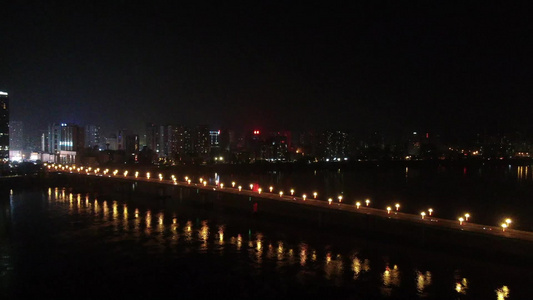 航拍湖南株洲城市桥梁夜景视频