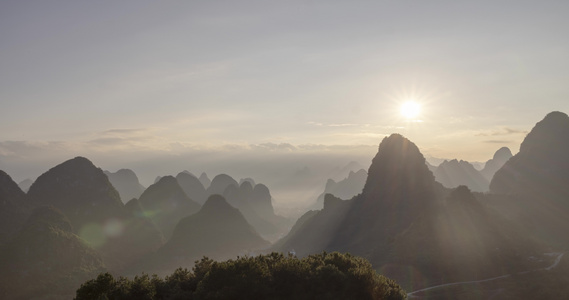  延时 广西桂林喀斯特地貌绝美日出 太阳升起视频