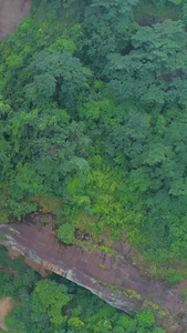 白马溪景区瀑布玻璃桥航拍旅游景区视频