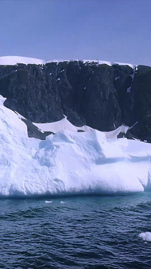 南极洲浮着的冰块大冰块12秒视频