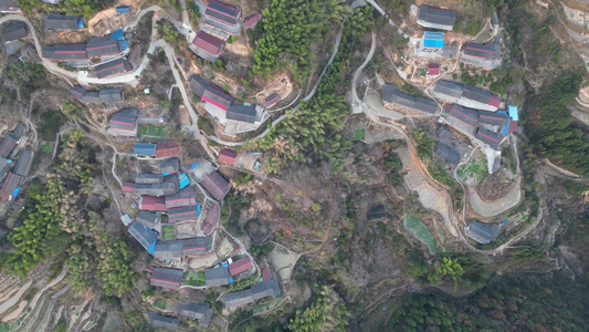 大山中原始村落乡村农村木房子建筑航拍 视频