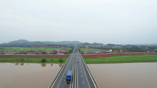 京广澳高速公路湖南衡东路段航拍视频