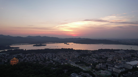 浙江杭州西湖日落晚霞夕阳航拍视频