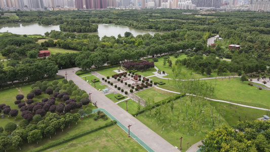 西安大明宫遗址公园城市风光4k航拍视频