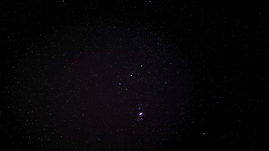 8K冬季明亮的猎户座星空视频