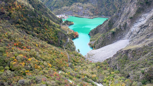 4A四川松坪沟景区景点白腊海航拍全景视频46秒视频