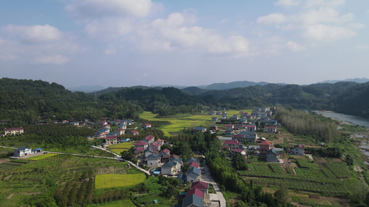 大气航拍乡村生活山脚下的小村庄航拍 视频