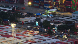 日转夜延时城市物流集装箱港口码头车流街景4k素材34秒视频
