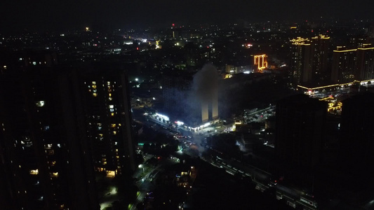 航拍广东东莞元宵节夜景烟花绽放视频