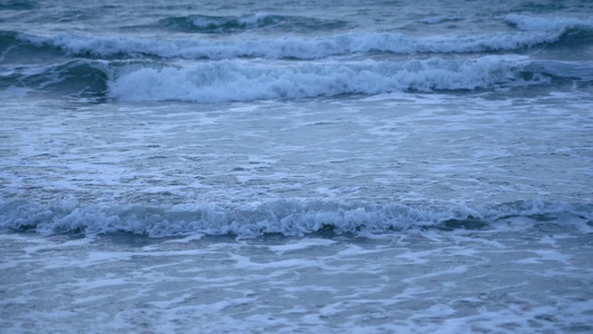 4K海浪浪花大海海洋夏天风光航拍视频视频