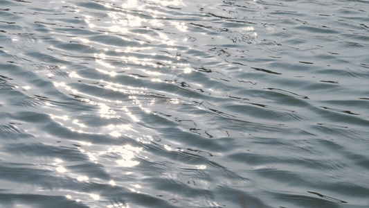 波光粼粼的湖面视频素材视频