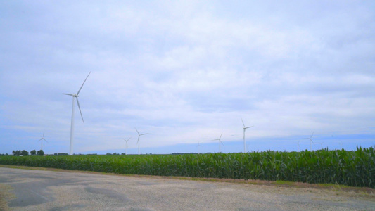 风力涡轮机农场视频