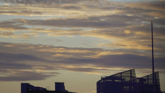 延时摄影城市天空夕阳落日晚霞流动的云4k素材视频