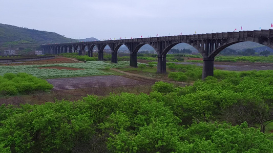 桂林山水桂林田园风景航拍桂林断桥景色桂林山水云雾缭绕桂林雨天航拍视频