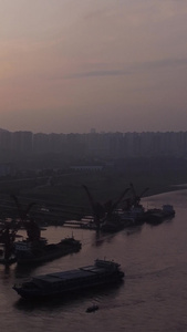航拍重庆黄昏建设桥梁素材重庆山城桥都视频