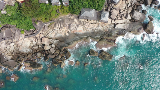 航拍海南省陵水黎族自治县分界洲岛景区海岛风光视频