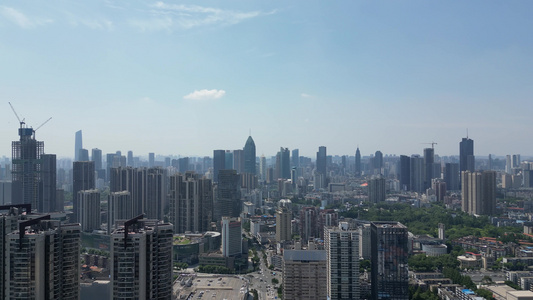 航拍武汉城市天际线地标高楼视频
