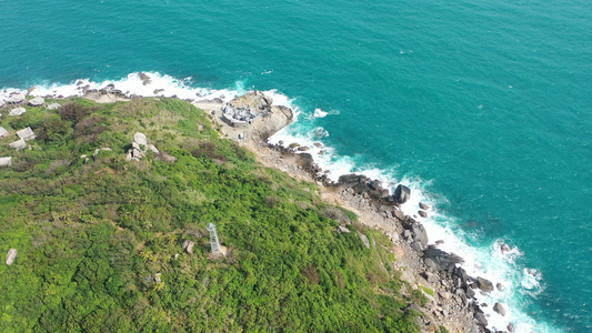 航拍海南省陵水黎族自治县分界洲岛景区海岛风光视频