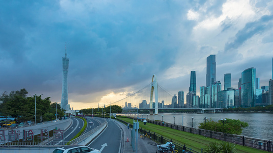 广州CBD天际线日转夜延时夜景视频