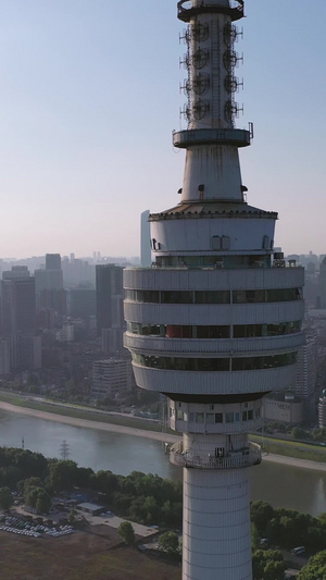 航拍环绕城市地标建筑天际线素材城市素材62秒视频