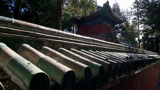 北京北海公园的古代建筑风光视频
