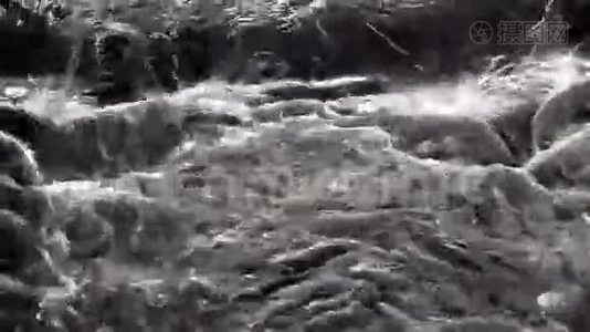 流动的河流视频