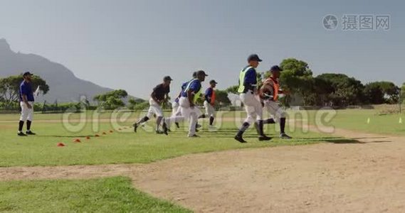 棒球运动员训练视频