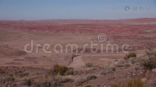 亚利桑那山侵蚀景观，石化森林国家荒野区和油漆沙漠视频