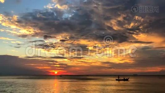 泰国苏梅岛美丽的日落视频