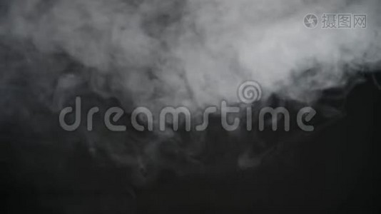 烟云对黑背景、烟、云、雾的影响视频
