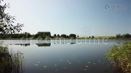 美丽的布列夫斯基湖景观.视频