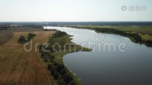 美丽的布列夫斯基湖景观.视频