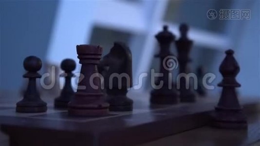 国际象棋棋盘上的国际象棋视频