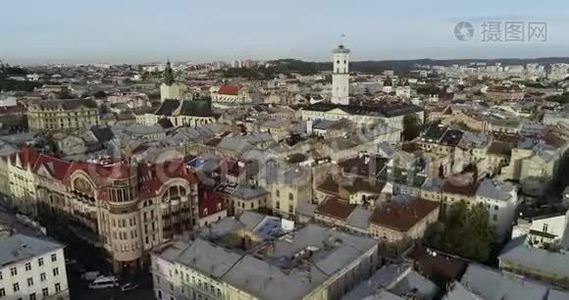 空中基辅。 乌克兰利沃夫老城。 拉图什市政厅视频
