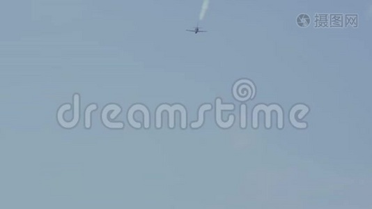 航空航天团队Rus在航展上的航空L-39型Albatros飞机视频