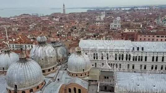 意大利威尼斯多吉`宫殿空中飞行视频