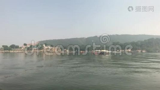 印度Udaipur-在Pichola湖上行走第4部分视频