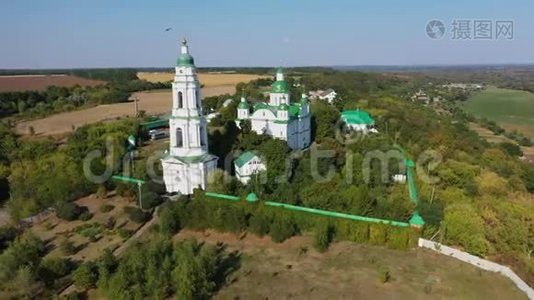 乌克兰绿色圆顶的奇妙修道院视频