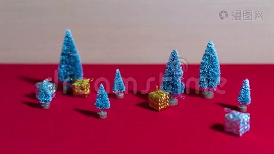 停止活动的树木和圣诞礼物视频