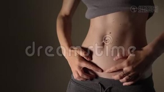 剖宫产术后产妇产后痊愈视频