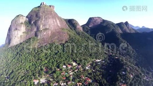 里约热内卢佩德拉达加韦亚市美丽的石山视频