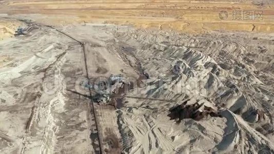 煤矿挖掘无人机镜头.视频