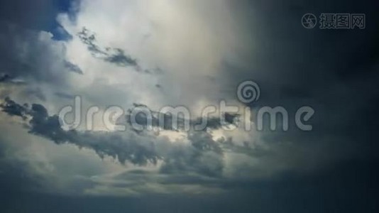 暴风雨的天空视频